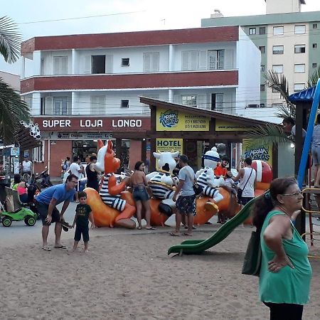 Edificio Longo Appartamento Capão da Canoa Esterno foto